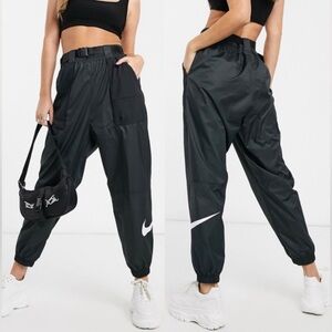 NIKE Woven Swoosh Black Cargo Pants With Belt